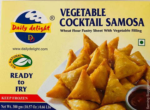 Daily Delight Vegetable Cocktail Samosa (Frozen Snack - 300 g)