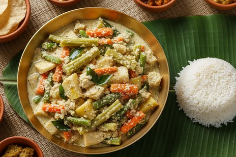 Avial Recipe – Kerala’s Iconic Mixed Vegetable Coconut Curry