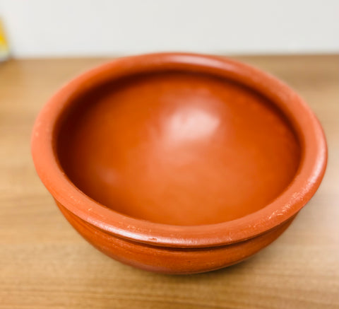 Indian Clay Curry Pot / Red Manchatti (10")